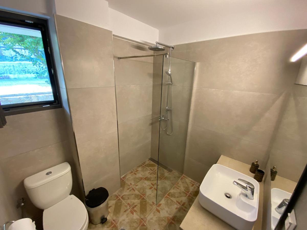Mirovigli Family Rooms Lepedha Luaran gambar